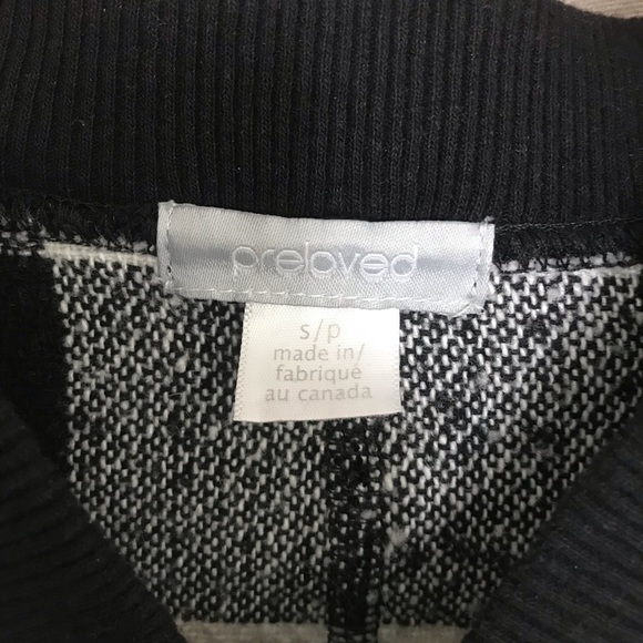 Bomber buffalo print jacket from Preloved the Brand - Picture 5 of 9